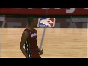 Chris Bosh Sinks the Game-Winner in San Antonio