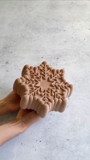 That’s the magic of a mousse cake 🍰 Perfect texture. Perfect shape. Every time. Choose your mould — and create desserts that make everyone say “Wait… you made this?!” LINK IN BIO💫 | Cake Direction