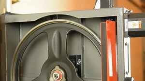 💡 A quick tip for changing your bandsaw blade on your 14|12! #TipTuesday What tips do you have for changing your bandsaw blade? 📽️ Clip from How to Make a Bandsaw Box by Willie Sandry! Check it out: https://bit.ly/3bp9OiZ #bandsaw #bandsawblade #woodworking #shoptools | Laguna Tools