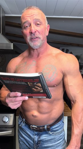 The Bodybuilder's Kitchen: A Nutrition Playbook for 2023