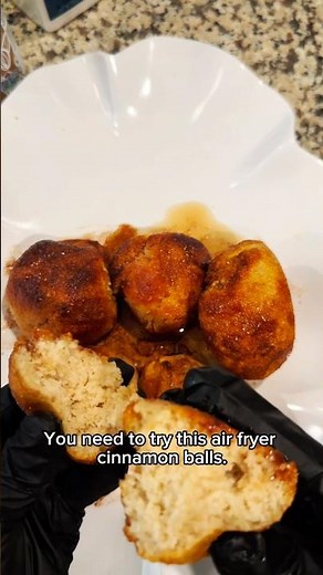 Air Fryer Cinnamon Balls #recipe #baking #cinnamon #easyrecipe