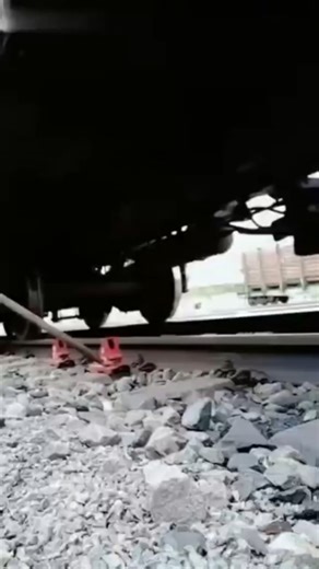 He’s Not Derailing the Train—He’s Showing Its Hidden Safety Secret! 🚆😱#shorts #trendingshorts #facts