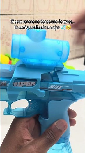 💦 La pistola de agua MÁS BRUTAL del verano 🔥😱 #pistoladeagua #agua #diversiongarantizada