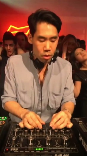 that weird groove that works