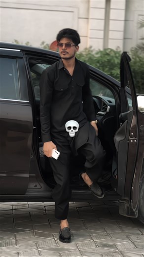 Qazi Subhan on Instagram: "Always start bismillah ♥️ @qazisubhan01 . . . #réel #cars #viralpost❤️ #reelkrofeelkro❤️ #reelitfeelit #instamood #toyota #toyotafortuner #mahindra #tharloverzz❤️ #innova #modified @instagram"