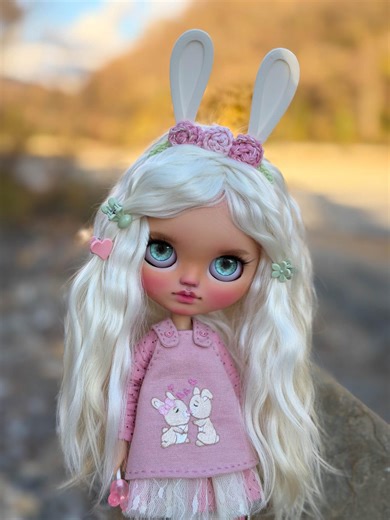 Custom Blythe Doll OOAK | Blonde Bunny Girl Angora Teeth | Articulated Art Doll - Etsy