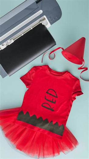 Cricut Australia & New Zealand on Instagram: "Looking for Book Week inspo? This red crayon costume is drawing all the attention! 🖍️✨⁠ ⁠ Inspired by the book, ‘The Day the Crayons Quit’ by Drew Daywalt, it’s sure to be a hit! Perfect for adding a pop of colour to Book Week — because every story needs a little extra red-iculous fun! ⁠ ⁠ Create your own crayon costume in Design Space - Link in bio! ⁠ ⁠ #MakeWithCricutANZ #BookWeek2025 #redcrayon"