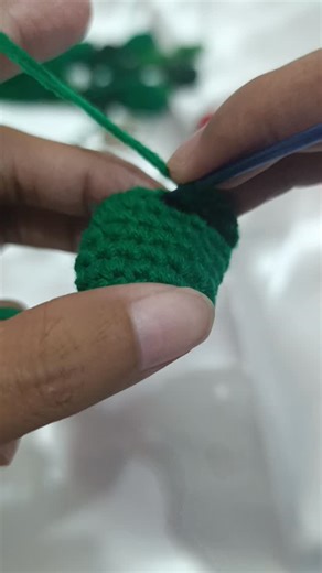 #crochet #handmadewithlove #likefollowshare 💪🙂 | 𝐋𝐨𝐮𝐝 𝐐𝐮𝐞𝐞𝐧 𝐒𝐭𝐢𝐭𝐜𝐡𝐞𝐬 & 𝐂𝐨.