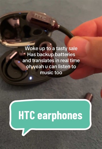 Jerry Reviews (@jerryreviewsstuff)’s video of button batteries