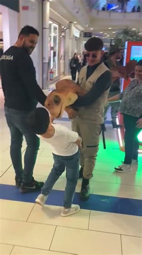 📚 A lezione con Wasama | #Shorts