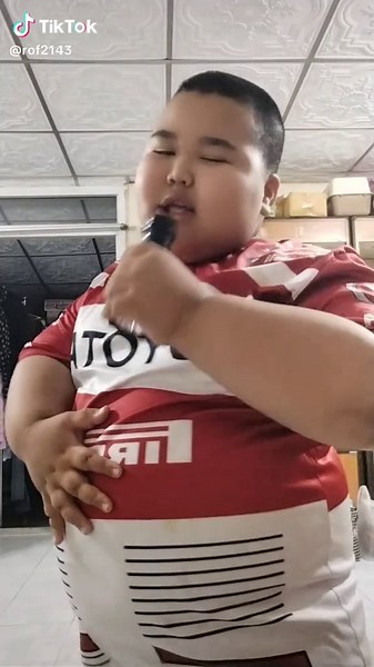 วิดีโอของ ชารอฟป.2/5 (@rof2143) พร้อมเพลง เสียงต้นฉบับ - NASRON DASAN