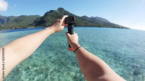 Vlogging in Tahiti, POV