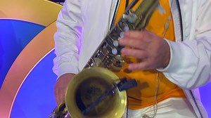 650K views · 13K reactions | ...'hey kenni, can you play the sonic range of every saxophone just on tenor?' "Stevie Wonder Medley" (feat. The Hornheads) | Cory Wong | Facebook