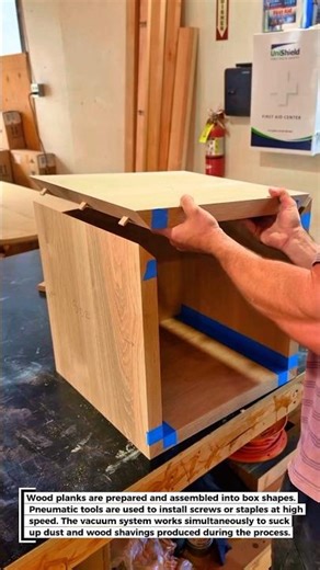 Make Boxes from Wood Planks – Efficient Assembly Process!