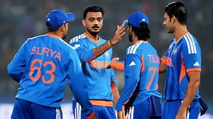 India beat Pakistan, India won by 61 runs