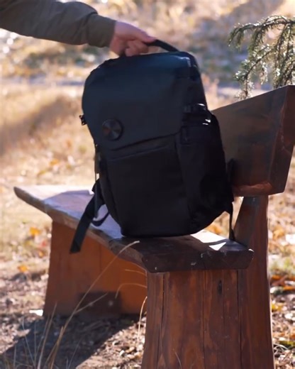 📸 Looking for the perfect camera bag for photographers? Check out this Black Snipe 20L Camera Backpack with iamtimotheo and see why it’s made for photographers! 🔥 Co-designed with over 200 photographers, this bag is built to keep everything organized and secure: ✅ Plenty of pockets to keep your gear organized—camera compartments, drone sleeve, and a laptop pocket. ✅ Auto-locking system ensures your gear stays safe and snug. The design is sleek, minimal, and durable—practical yet stylish. ✅ Mul