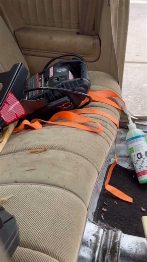 Interior getting ready to get cleaned and carpet getting put down #fyp #cutlass #gbodynation #gbody