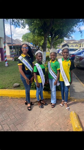 Mini Miss Clarendon Heritage Queen, Karleia Thomas didn't win but her personality and passion stood out to the judges, her fans and onlookers! Karleia is grateful for this opportunity to represent her beautiful parish and looks forward to the year ahead. @Clarendon Musicians Xclusive @Clarendon Health & Wellness @Parish Dir. Mini Miss.Portland @minimiss.St.Elizabeth offical