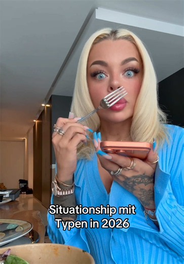Morgen 21:30, Link in meiner Insta Bio 🔥 (Instagram: Katjakrasavice)