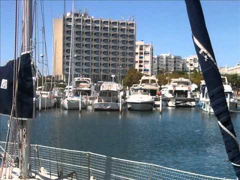 " Qui A Tort " Mike Brant . 1971