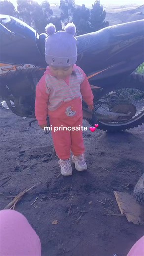 Videos de aules (@aules14) con “sonido original - 𝙀𝙣𝙯𝙤 𝙈𝙪𝙨𝙞𝙘”