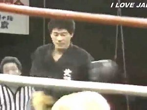 ビートたけしの『ケンカの強さ』が分かる動画があった（ひょうきん族での紳助とのボクシング対決