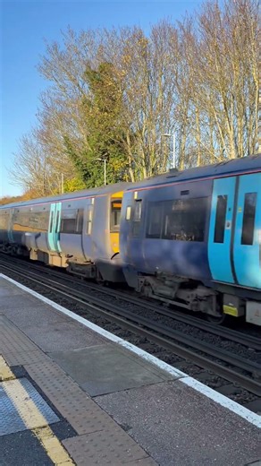 Class 375 passing farmingham road #train #edit