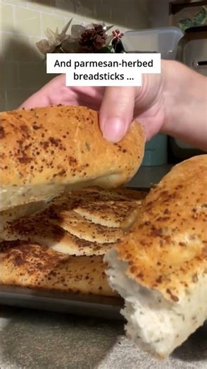 Homemade Bread in Just 10 Minutes of Meal Prep!