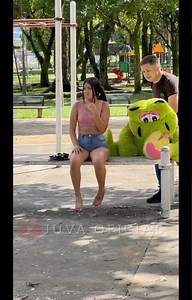 The funniest and biggest toad... it looks like something out of a movie! 🤯 #funny #drama #humor #...