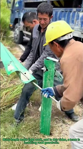 Road Guardrail Installation: Team Effort Sets Up Highway Safety Barriers – Essential Process