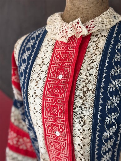 Antique Czech Folk Costume: Embroidered Blouse & Bobbin Lace Apron - Etsy