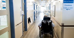 Regina residents upset after learning long-term care home plans to end services
