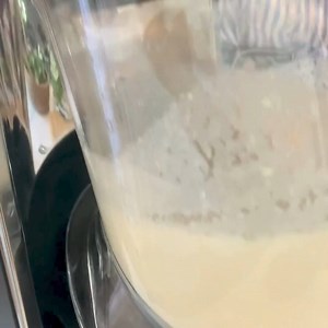 Experience cutting-edge technology with the TIGER EDGE. Its innovative 45° diagonal blade pulverizes even the tough ingredients for unparalleled smoothness. | Tiger Corporation