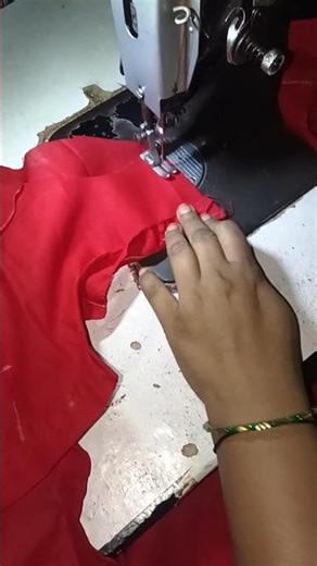 blouse ka Kandha jodne ka Tarika sikhe ✂️🛑#fashion #stitching #youtubeshorts #blouse #god #trending