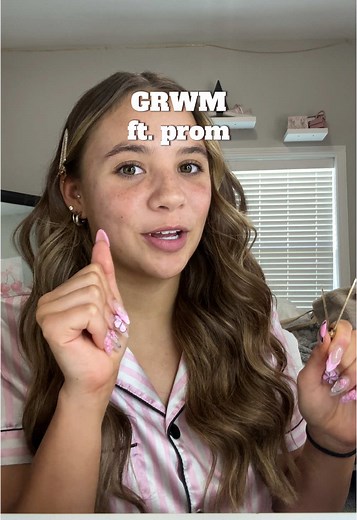 GRWM for Prom: Get Ready with Us!