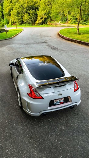 Our NISMO Wing Add-On adds that detail that sets your Z34 apart 😮‍💨! Available in standard carbon, colored carbon, honeycomb and forged carbon! Hit the link in our bio to level up for 2026!! #fly1motorsports #zociety