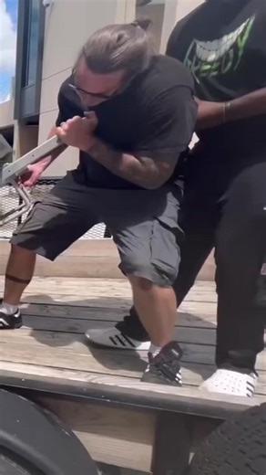 Moving a heavy vending machine | pristinevending