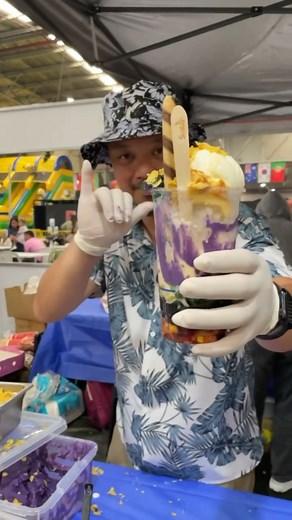 Philippine Grand Street Food Festival is HERE! 🍢🇵🇭 Get ready for a feast of authentic Filipino street food—from sizzling BBQ to sweet taho and everything in between! 🎉 📍 This weekend at Pipeworks Market! ✨ Tara, kain tayo! ✨ . . #PhilippineGrandStreetFoodFest #PipeworksMarket #SarapPinoy | Pipeworks Market