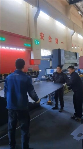 2D program, 3D display, bus control, a user-friendly onepage program mode make bend simple efficient