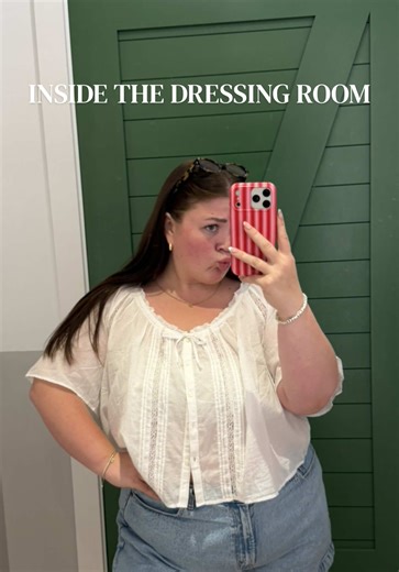 Fitting Room Fun: Plus Size Fashion Try-On at Aerie