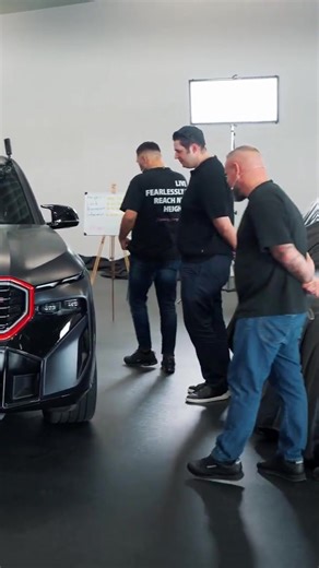 SCHOCKIERENDER VERRAT! 300.000 Euro! 6 Autos und Omid unter Druck! Omid Kauft EXPRESS