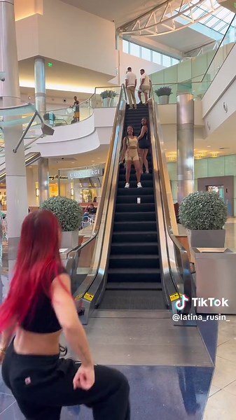 Behind the Scenes of Finger Dance & Basic Dance - Talents