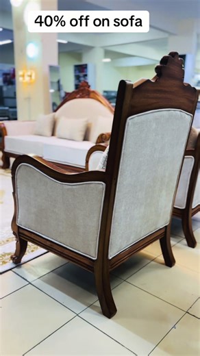 Discover Sofa City Furniture Deals on Dining Tables