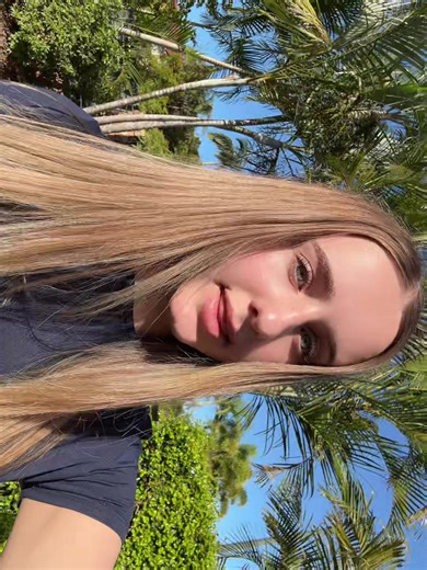 she’s blue! #syd #qld #viral #like