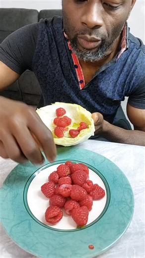 how to eat raspberries | Green Raspberry