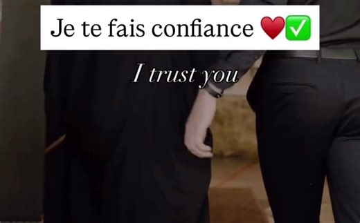 How do you say “I trust you” in French? 🤔 It’s simple: Je te fais confiance ✅ Use it with friends, family, or anyone you trust 💛 ⸻ #LearnFrench #FrenchEveryday #FrenchVocabulary #DailyFrench