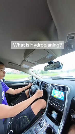 Understanding Hydroplaning and Safe Driving Tips on Wet Roads