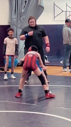 Kids Wrestling Matches with Boy vs. Girl - Watch the Best Moves!