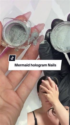 Krasses Muschel Design mit holographischem Effekt