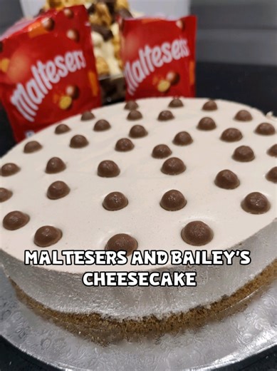 Maltesers and Bailey's Cheesecake, no excuses needed. Recipe is for a 10 inch (25 cm) round. Ingredients Base 400 g digestive biscuits, finely crushed 120 g unsalted butter, melted 1½ tablespoons cocoa powder or chocolate powder Filling 700 g cream cheese, full-fat 150 g caster sugar 700 ml fresh cream, whipping or double cream 2 tablespoons cocoa powder or chocolate powder 125 ml Baileys Irish Cream liqueur 1-1½ sachets powdered gelatine (approx 12-18g) 100 ml hot water (for dissolving gelatine
